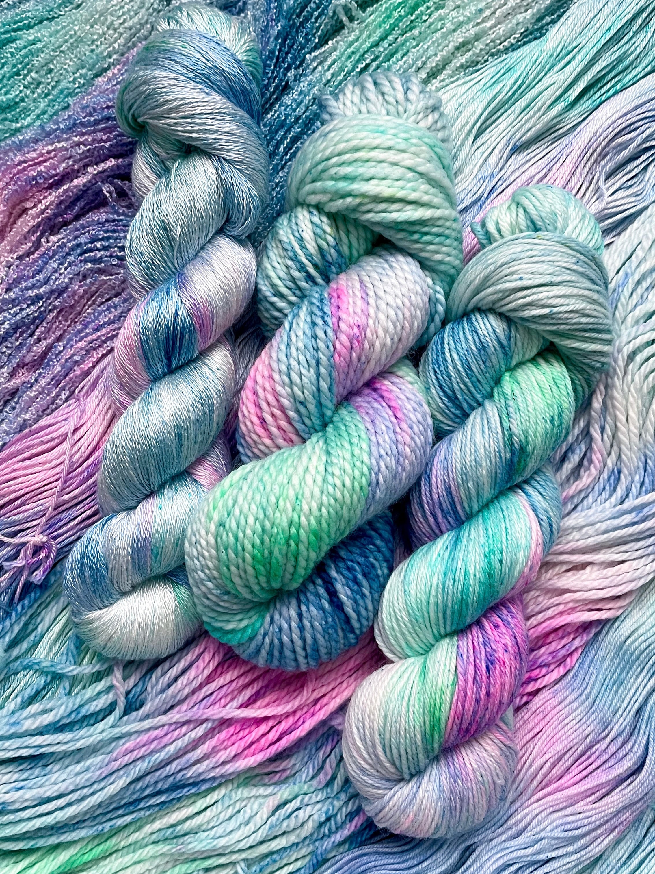 Bubbles (Pre-order)