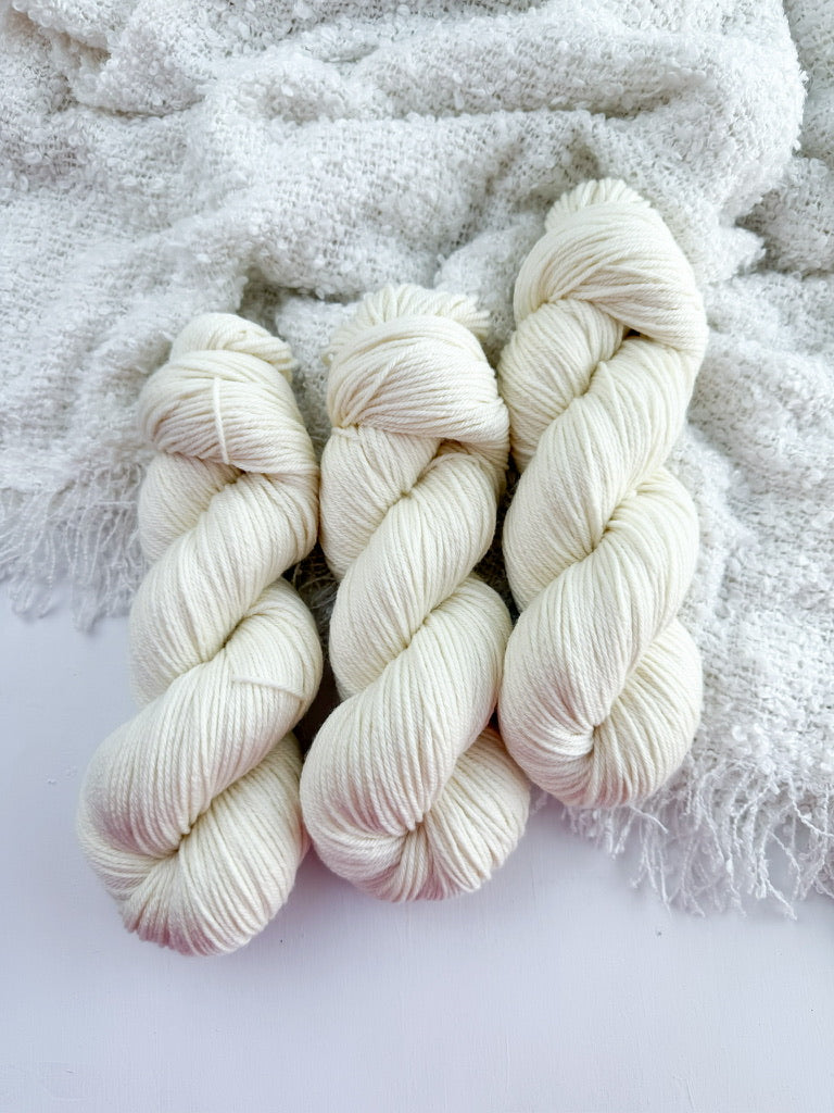 Supersoft DK merino alap - bármilyen színre kérhető